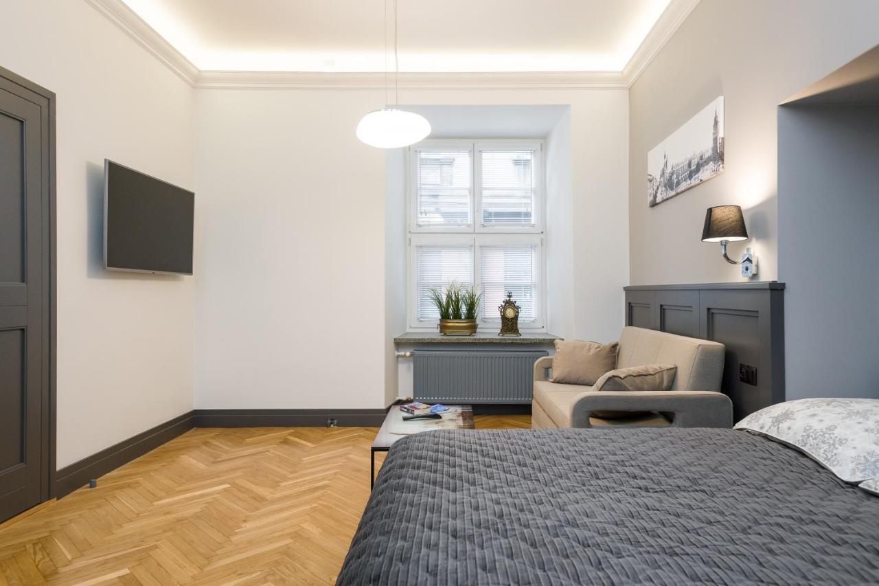 Luxury Apartment At The Main Square Tomasza Street Krakow Exterior photo